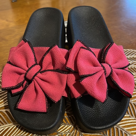 Seven7 Shoes - Seven7 Didi Bow Slip on Sandals